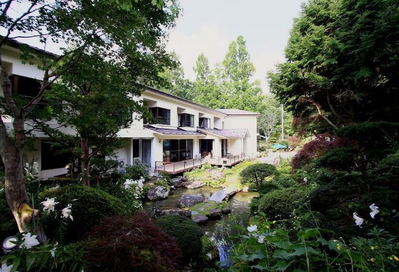 旅館 Teiensaryo Yamanakako