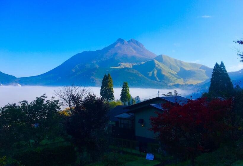 료칸 Yufuin Sanso Waremokou