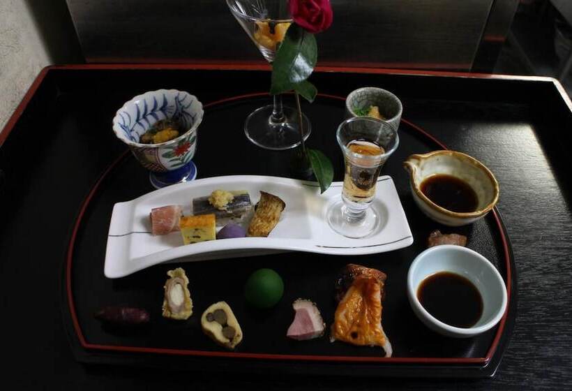 료칸 Yufuin Sanso Waremokou