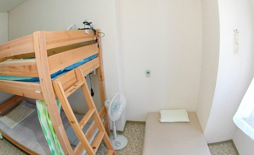 Shimayado Gettouya   Hostel