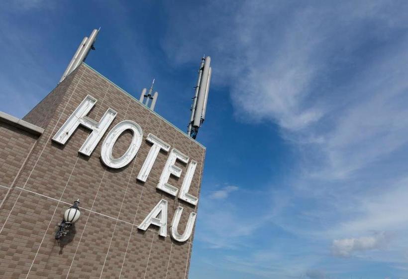 Station Hotel Au