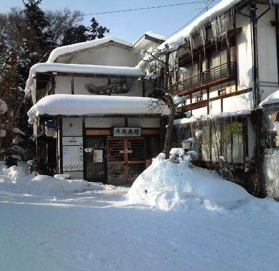 Uotoshi Ryokan