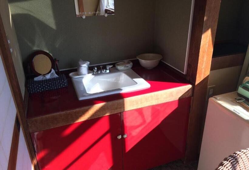 Рёкан Yudanaka Onsen Yamazakiya