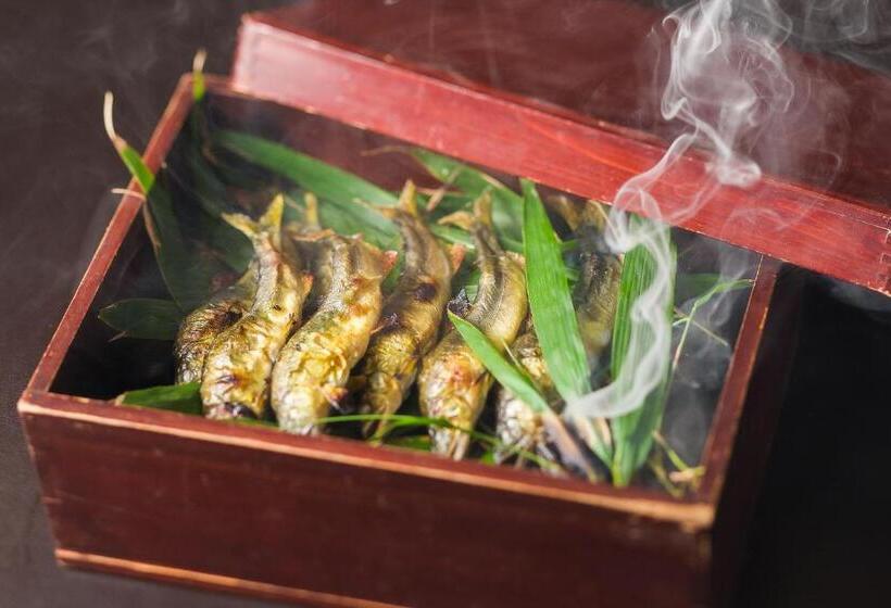 Yuzuya Ryokan   Adult Only