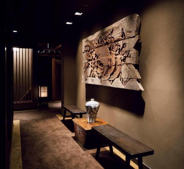 Yuzuya Ryokan   Adult Only