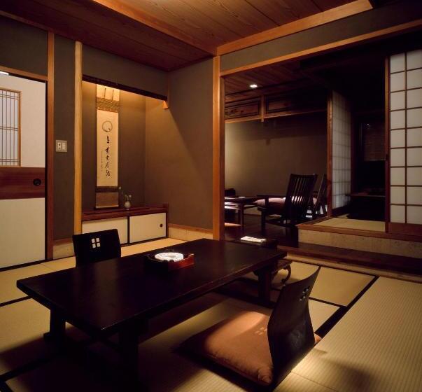 Yuzuya Ryokan   Adult Only