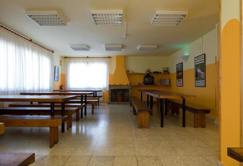 Alberg Escola De Piragüisme De Sort