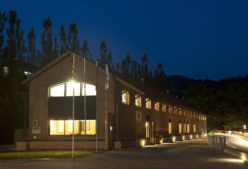 Alberg Sant Joan De Les Abadesses Xanascat