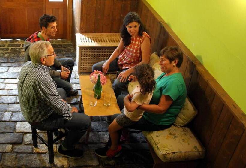 Albergue Ambiental De Beizama   Beizamako Aterpetxea