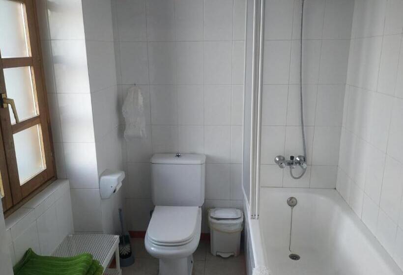 Albergue Ambiental De Beizama   Beizamako Aterpetxea