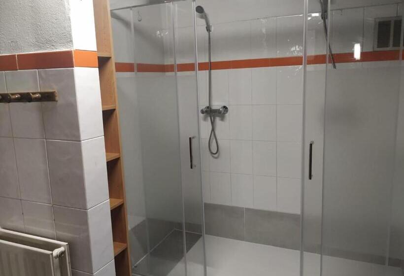 Albergue Ambiental De Beizama   Beizamako Aterpetxea