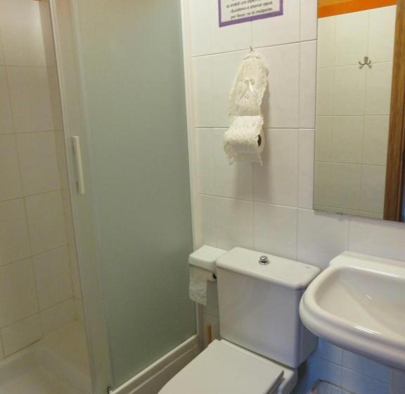 Albergue Ambiental De Beizama   Beizamako Aterpetxea