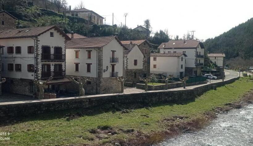 Albergue Armaia Artepea