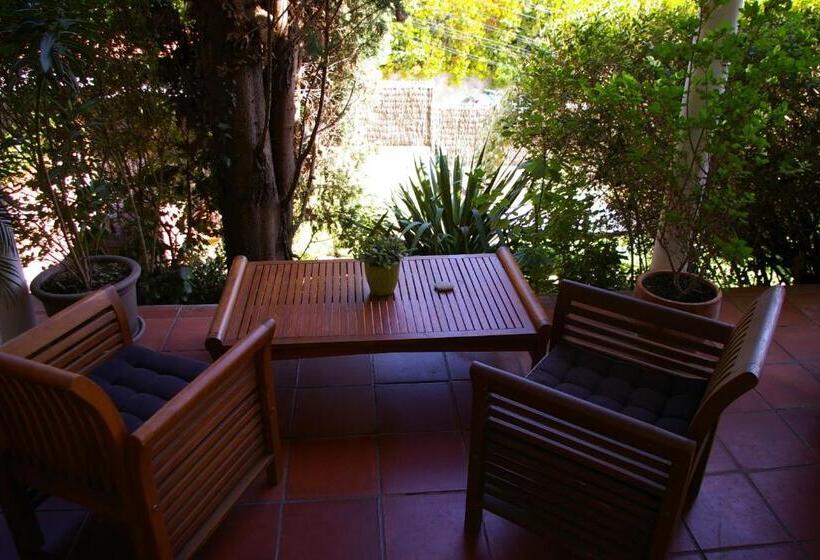 הוסטל B&b Inés