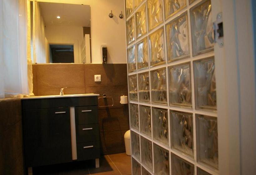 הוסטל B&b Inés