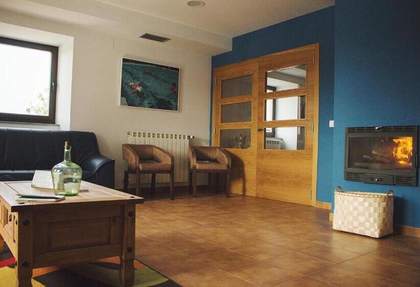 Albergue Camino Norte Hostel