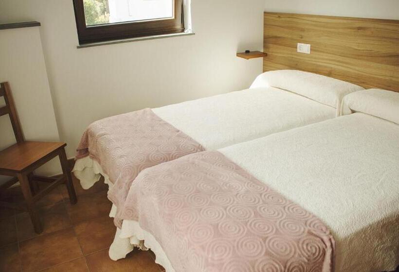 Albergue Camino Norte Hostel