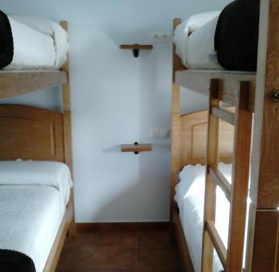 Albergue Camino Norte Hostel