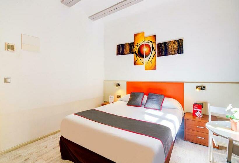 ユースホステル Casa Del Cigroner