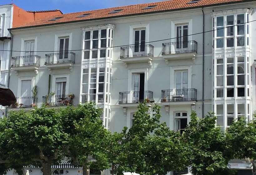 Albergue De Peregrinos La Bilbaina   Hostel