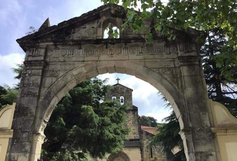 Albergue De Peregrinos La Bilbaina   Hostel