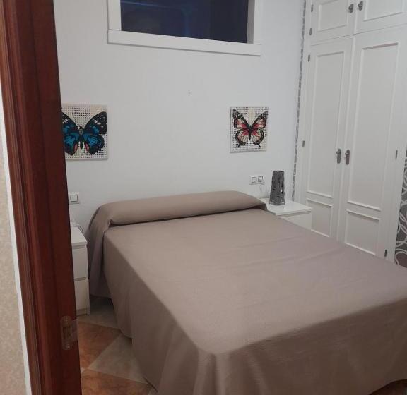 Общежитие Hostal Casandra Antiguo Hostal Los Valencianos