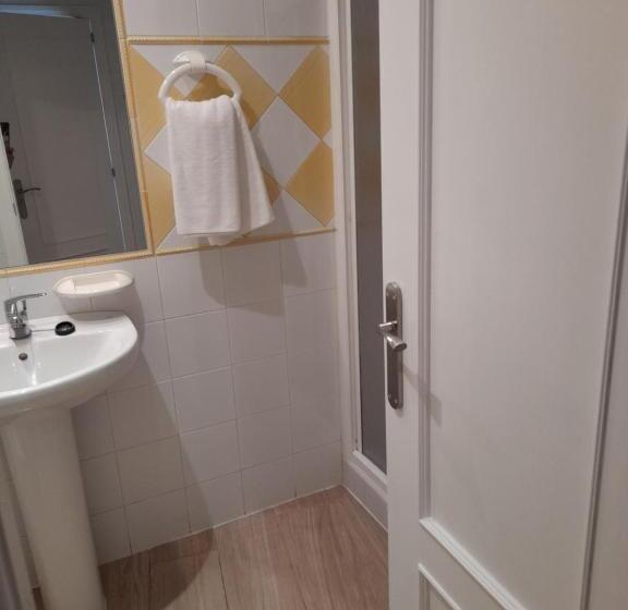 Общежитие Hostal Casandra Antiguo Hostal Los Valencianos