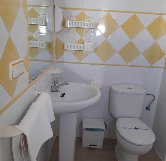 Общежитие Hostal Casandra Antiguo Hostal Los Valencianos