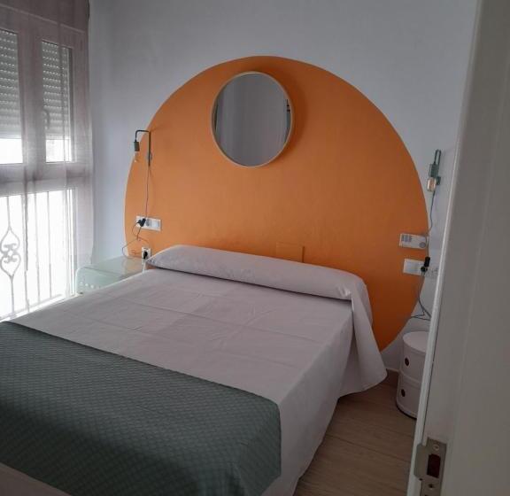 Общежитие Hostal Casandra Antiguo Hostal Los Valencianos