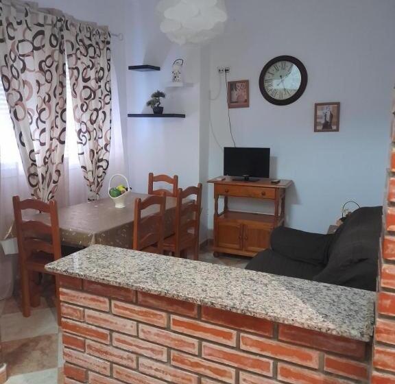Общежитие Hostal Casandra Antiguo Hostal Los Valencianos
