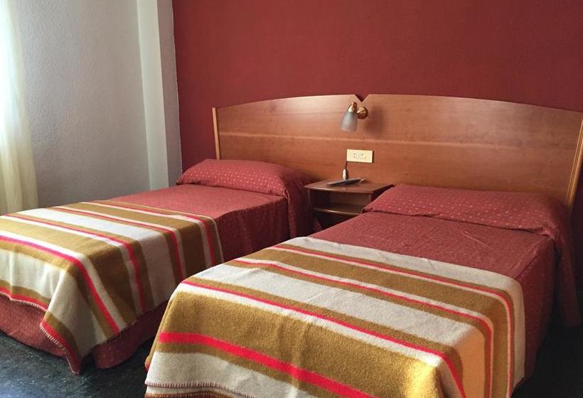 הוסטל Hospedería Frías De Albarracin