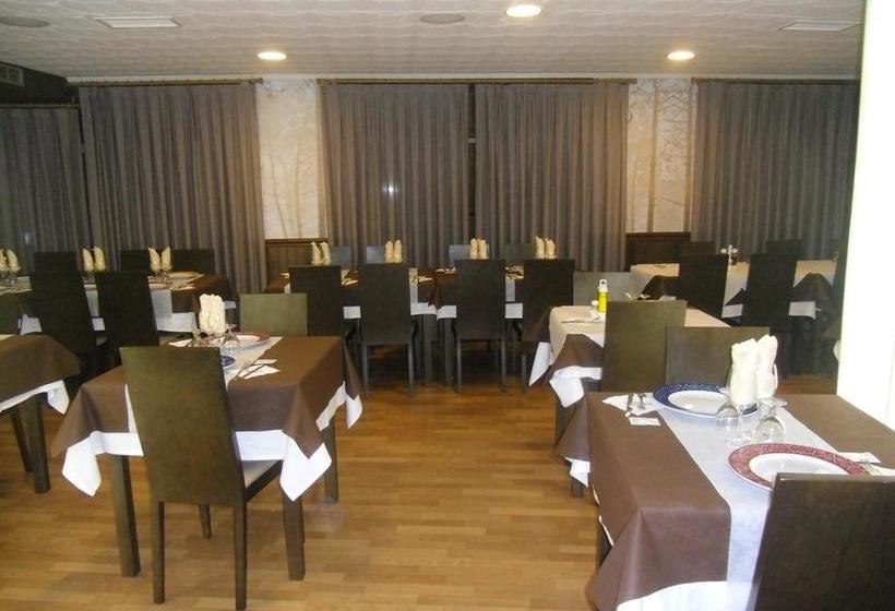 فندق صغير Hostal Restaurante Texas