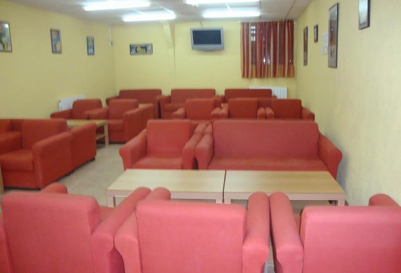 Albergue De Peregrinos A Santiago