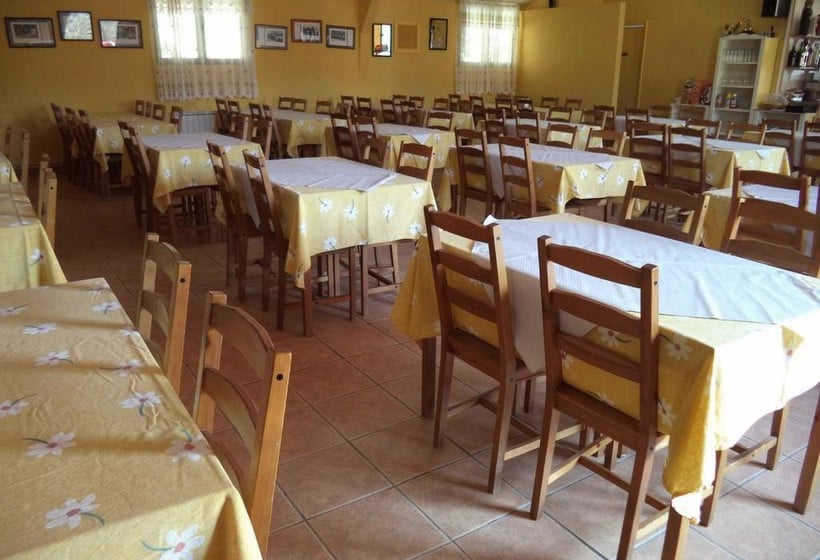 Albergue De Peregrinos A Santiago