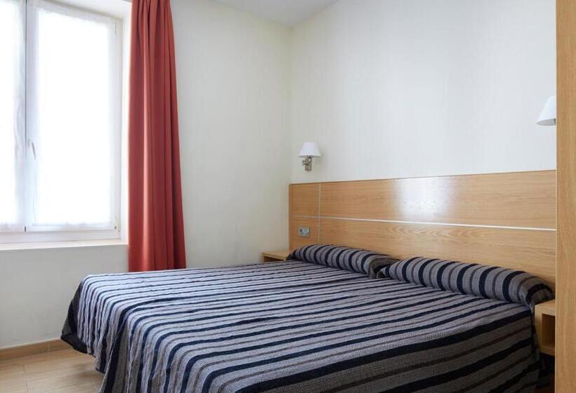 هاستل Musika Plaza