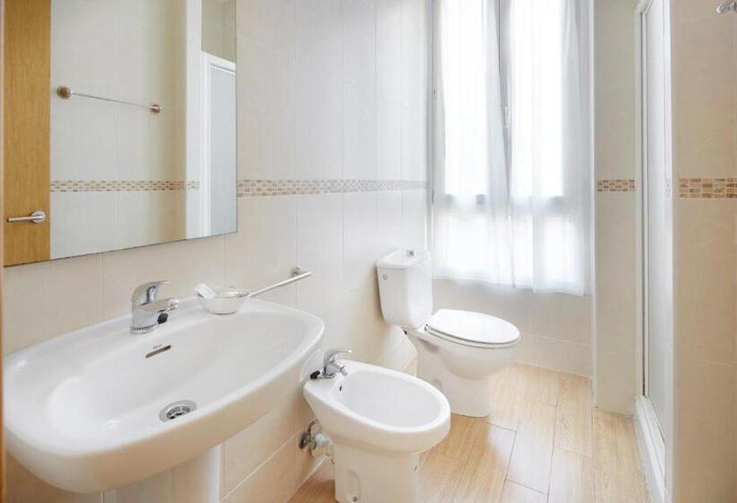 هاستل Musika Plaza