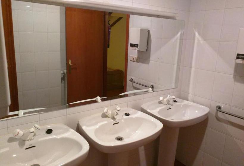 Albergue Nuestra Señora de Carrasquedo