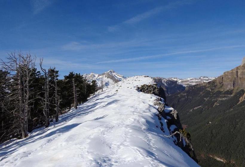 هاستل Refugio Lucien Briet