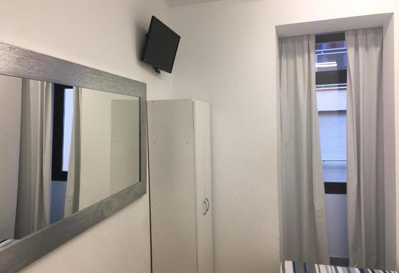 Albergue Santiago Apostol