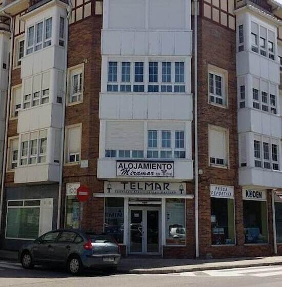 تختخواب و صبحانه Alojamiento Miramar