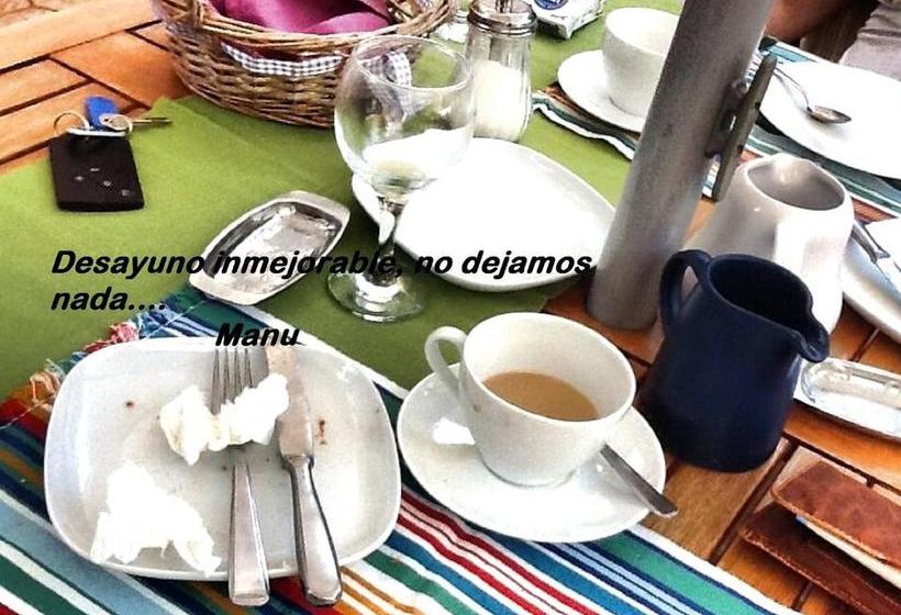 تختخواب و صبحانه At Home In Malaga Stay & Solo Travellers