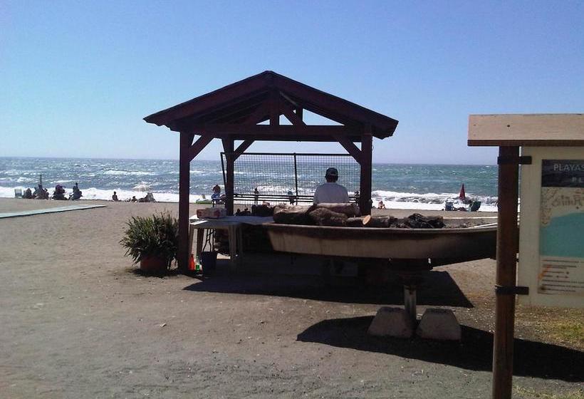 تختخواب و صبحانه At Home In Malaga Stay & Solo Travellers