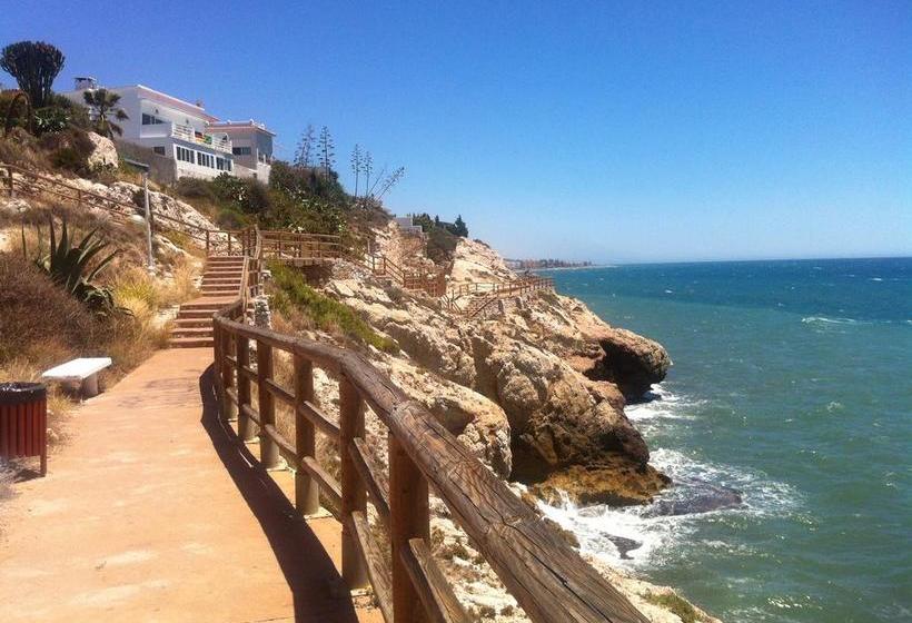 تختخواب و صبحانه At Home In Malaga Stay & Solo Travellers