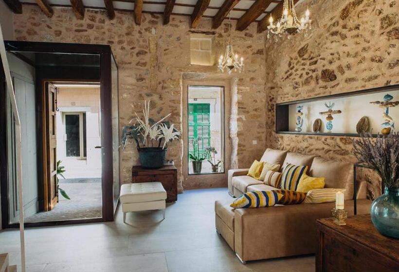 ベッドアンドブレックファースト Can Solaies