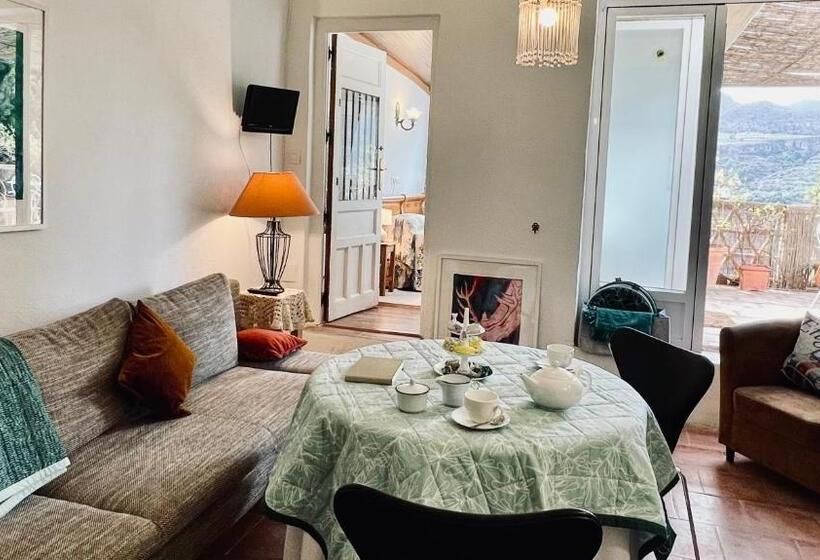 צימר Cortijo El Pino Retreat