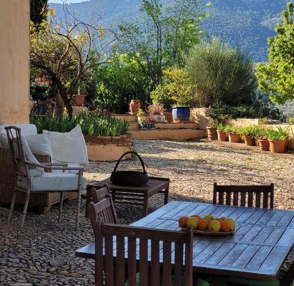 צימר Cortijo El Pino Retreat