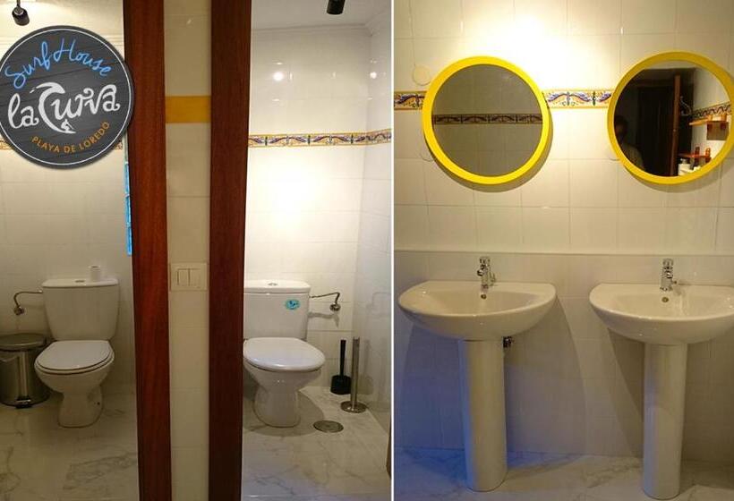 مبيت وإفطار La Curva Surfhouse   Hostel