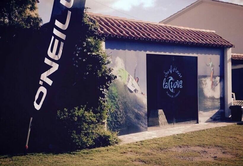 مبيت وإفطار La Curva Surfhouse   Hostel