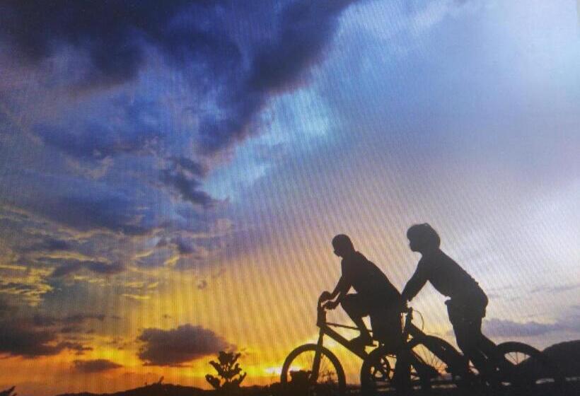 住宿加早餐  La Llar De Laura