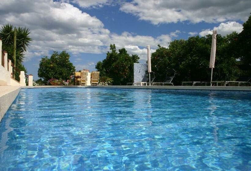 ベッドアンドブレックファースト La Promesa